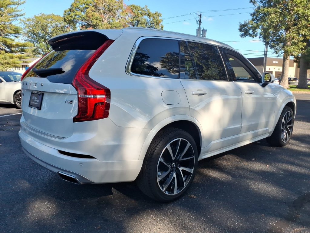 Used 2021 Volvo XC90 T6 Momentum w/ Protection Package Premier AWD/4WD image 2