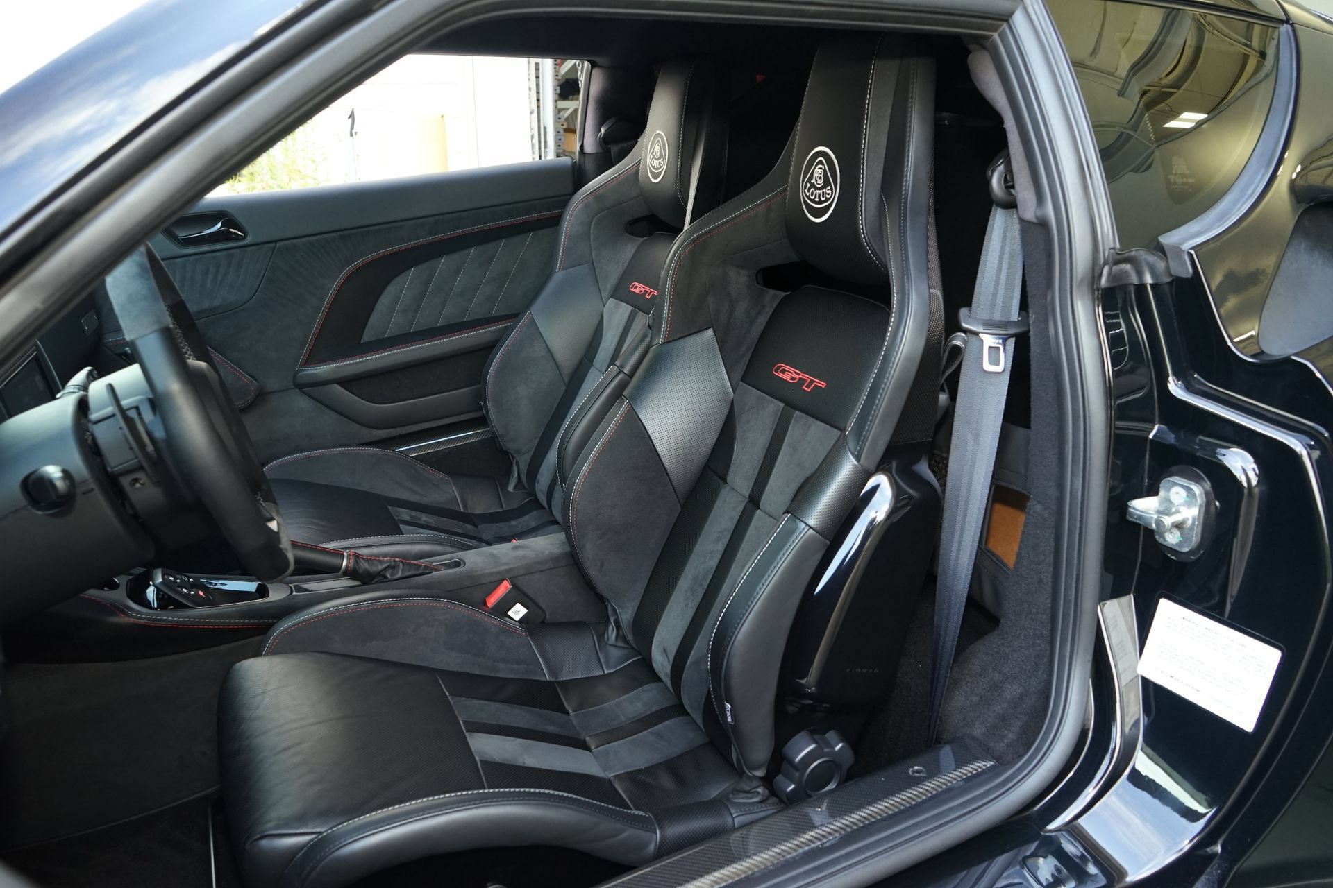 Used 2020 Lotus Evora RWD image 9