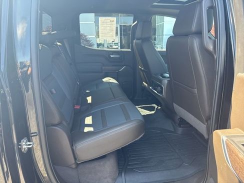 Used 2021 GMC Sierra 1500 Denali w/ Denali Premium Package image 15