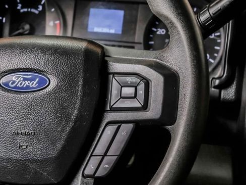 Used 2018 Ford F250 XL w/ Power Equipment Group AWD/4WD image 19