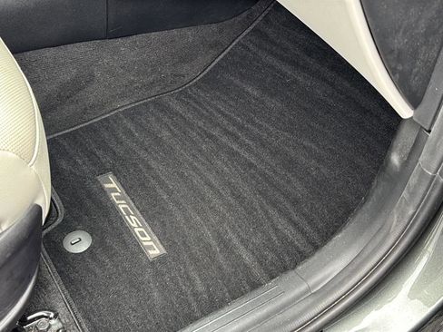 Certified 2022 Hyundai Tucson SEL w/ Convenience + Premium Package image 40