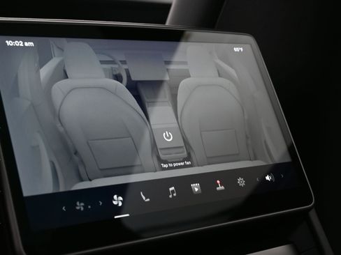 Used 2025 Tesla Model 3 Long Range image 36