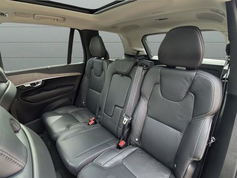 Used 2022 Volvo XC90 T6 Inscription w/ Advanced Package AWD/4WD image 29