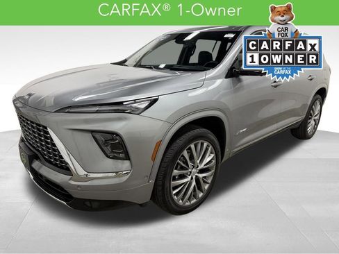 Certified 2025 Buick Enclave Avenir w/ Super Cruise Package AWD/4WD image 4