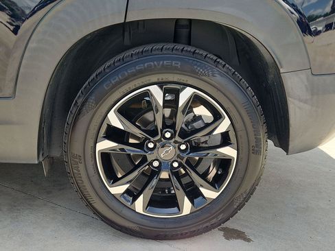Used 2021 Chevrolet TrailBlazer LT FWD image 30