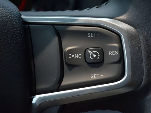 Used 2023 RAM 1500 Laramie AWD/4WD image 31