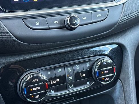 Used 2023 Buick Encore GX Select w/ Sport Touring Package image 31