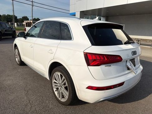 Used 2018 Audi Q5 2.0T Premium Plus w/ Premium Plus Package AWD/4WD image 24