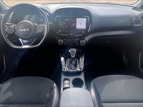 Used 2024 Kia Soul GT-Line w/ GT-Line Technology Package FWD image 10