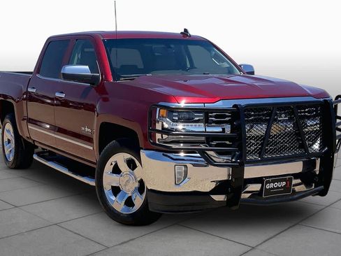 Used 2017 Chevrolet Silverado 1500 LTZ w/ Texas Edition AWD/4WD image 2