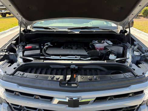 Used 2025 Chevrolet Silverado 1500 RST w/ Protection Package AWD/4WD image 27