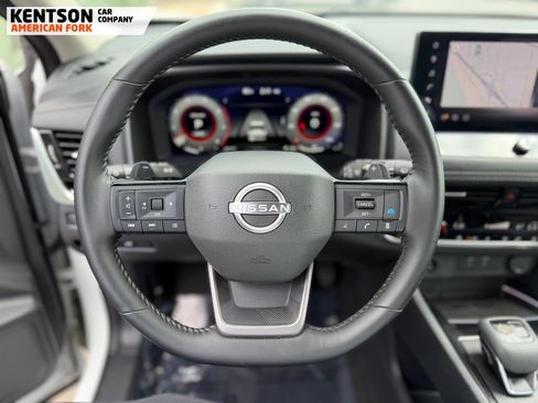 Used 2026 Nissan Rogue SL AWD/4WD image 10