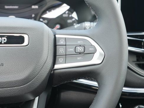 New 2026 Jeep Compass Limited image 12