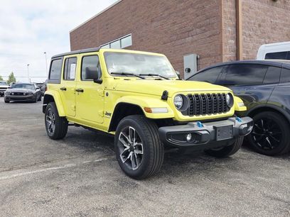 Used 2024 Jeep Wrangler Unlimited w/ Convenience Group