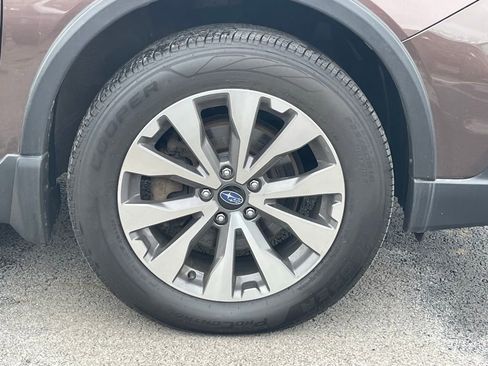 Used 2019 Subaru Outback 3.6R Touring image 9