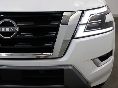 Used 2023 Nissan Armada SL RWD image 8
