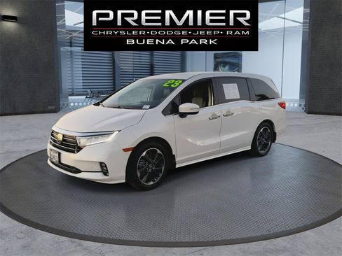 Used 2023 Honda Odyssey Elite image 4
