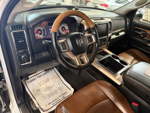 Used 2014 RAM 2500 Longhorn w/ Convenience Group AWD/4WD image 39