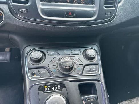 Used 2015 Chrysler 200 S w/ Navigation & Sound Group I FWD image 8