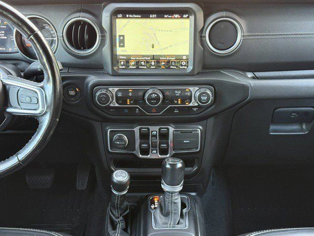 Used 2021 Jeep Wrangler Unlimited Sahara w/ Cold Weather Group AWD/4WD image 18
