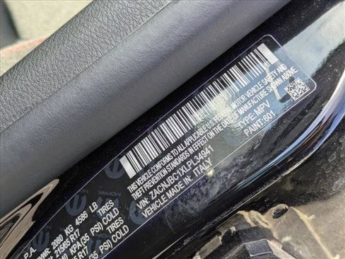 Used 2020 Jeep Renegade Trailhawk w/ Cold Weather Group image 15