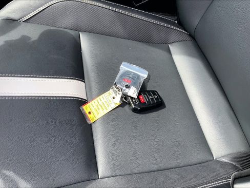Certified 2025 Toyota Camry SE w/ Convenience Package FWD image 14