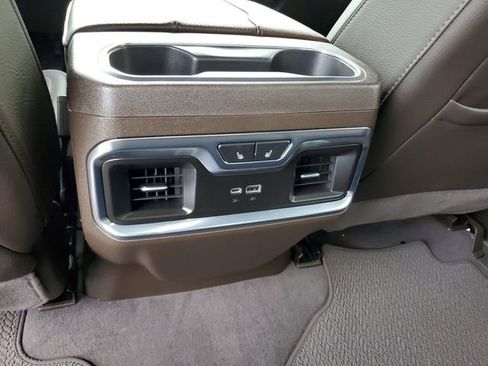 Used 2025 GMC Sierra 2500 Denali w/ Denali Reserve Package AWD/4WD image 16