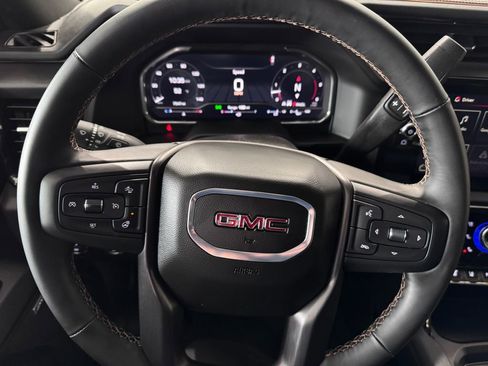 Certified 2025 GMC Sierra 2500 AT4 AWD/4WD image 17
