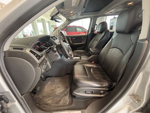 Used 2016 GMC Acadia Denali AWD/4WD image 2