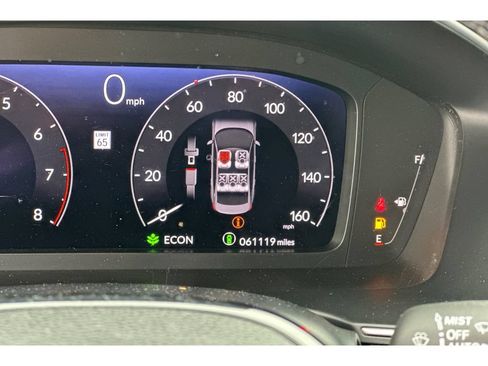 Used 2022 Honda Civic Touring image 29