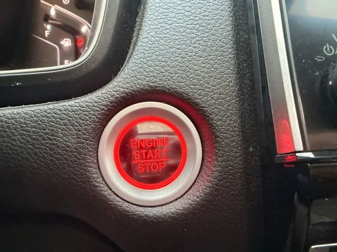 Used 2019 Honda CR-V EX image 18