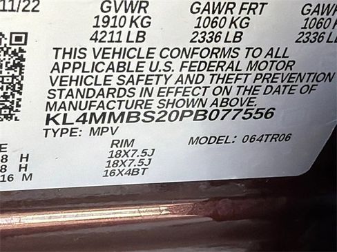 Used 2023 Buick Encore GX Preferred w/ Cold Weather Comfort Package image 32