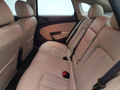 Used 2016 Buick Verano Premium w/ Driver Confidence Package image 18