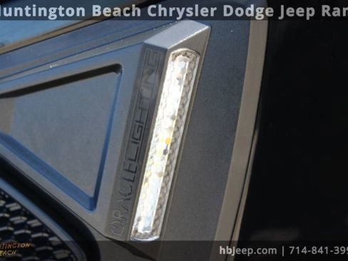 Used 2022 Jeep Gladiator Rubicon w/ Cold Weather Group image 11