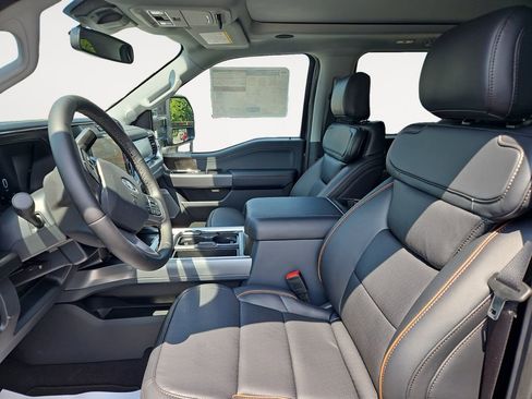 New 2025 Ford F250 Lariat w/ Lariat Ultimate Package image 16