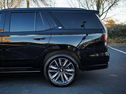 Used 2023 Cadillac Escalade Sport image 6