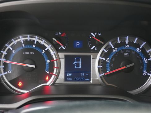 Used 2016 Toyota 4Runner Limited RWD image 21