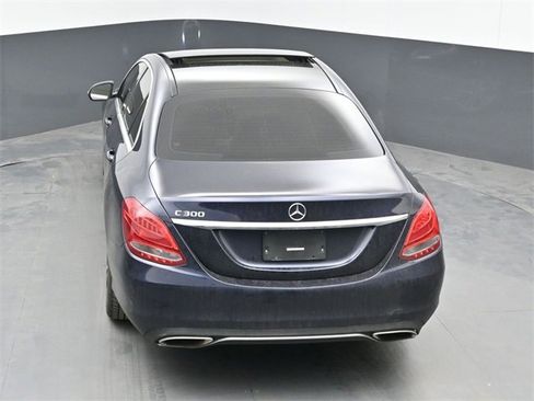 Used 2017 Mercedes-Benz C 300 Sedan image 24
