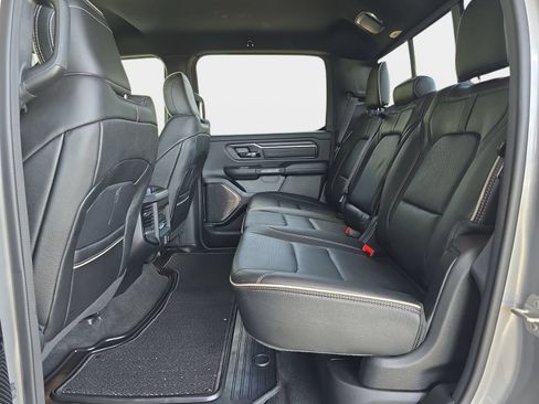 Used 2023 RAM 1500 Limited AWD/4WD image 17