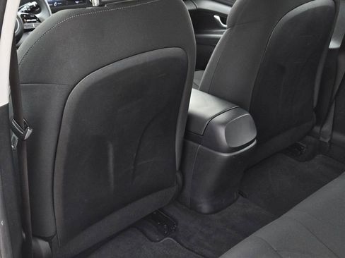 Used 2023 Hyundai Elantra SEL FWD image 21