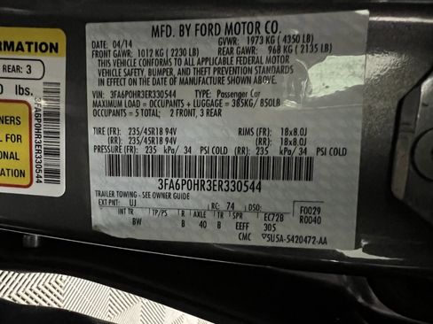 Used 2014 Ford Fusion SE w/ Equipment Group 202A image 24