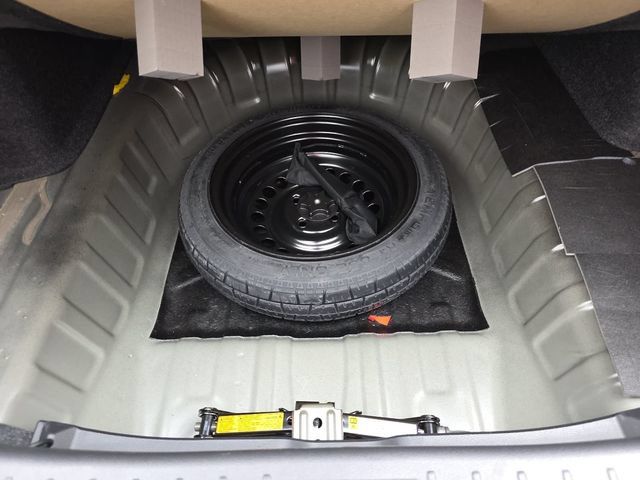 Used 2025 Nissan Versa S w/ Trunk Package FWD image 34