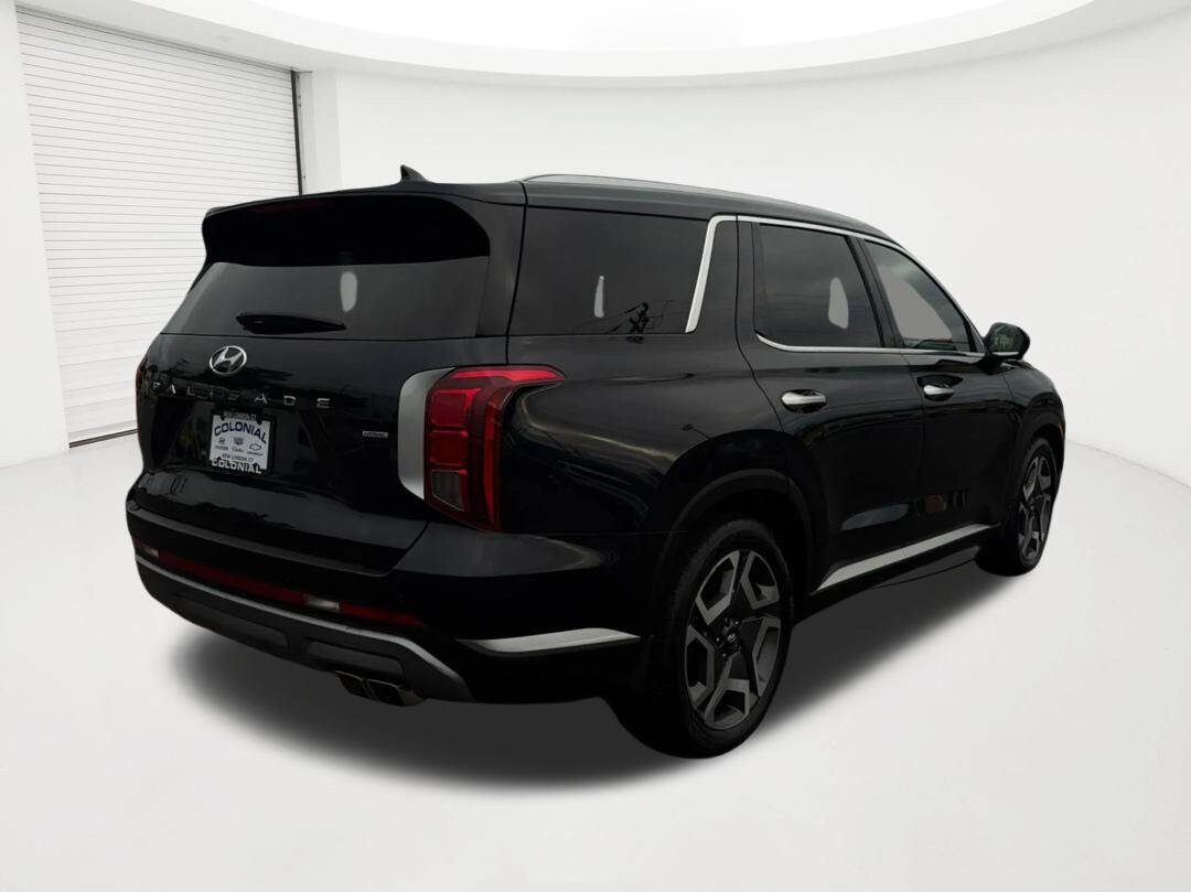 Used 2024 Hyundai Palisade SEL w/ Premium Package AWD/4WD image 5