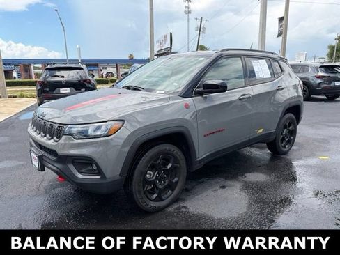 Used 2023 Jeep Compass Trailhawk AWD/4WD image 3