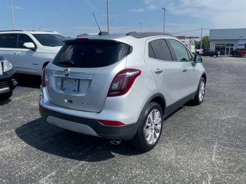 Used 2020 Buick Encore Preferred w/ Safety Package FWD image 9