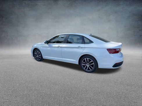 New 2025 Volkswagen Jetta SE image 15