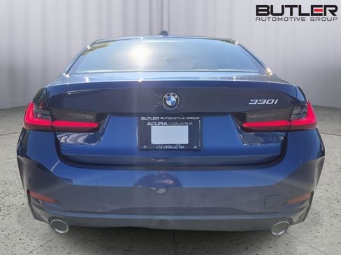 Used 2023 BMW 330i Sedan w/ Driving Assistance Package image 6
