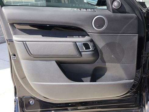 Certified 2023 Land Rover Discovery S R-Dynamic AWD/4WD image 12