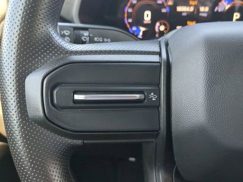 Used 2024 Chevrolet Colorado W/T image 22