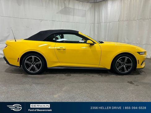 Used 2024 Ford Mustang Premium image 9